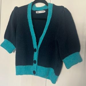 Zara V neck sweater size S